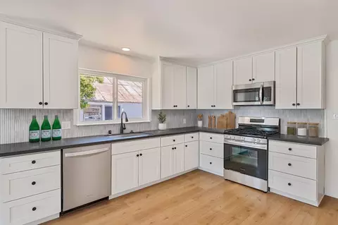 Kitchen - 515 Cherry St, Lodi, CA 95240 photo 1 of 1