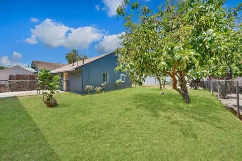 Exterior - 515 Cherry St, Lodi, CA 95240 photo 4 of 8