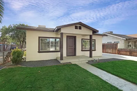 334 Leon Ave, Modesto, CA 95351 photo 2