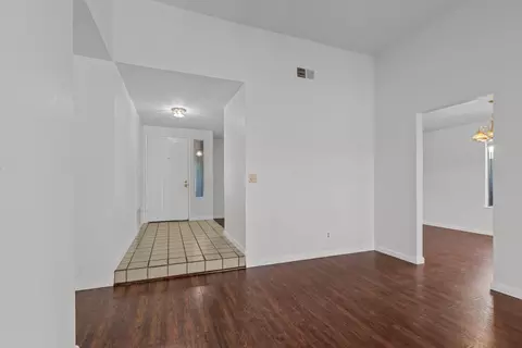 3920 Big Cloud Way, Antelope, CA 95843 photo 3