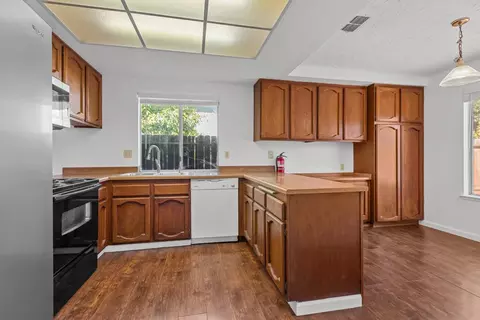 3920 Big Cloud Way, Antelope, CA 95843 photo 9