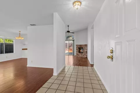 3920 Big Cloud Way, Antelope, CA 95843 photo 2