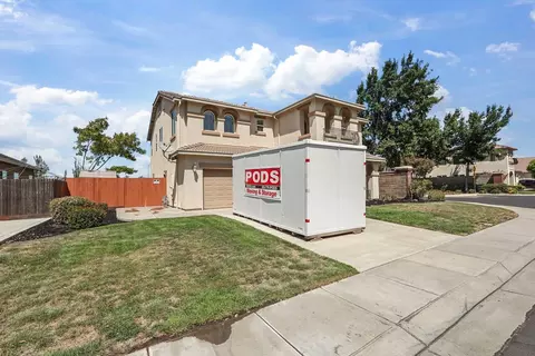 1083 Lucio St, Manteca, CA 95336 photo 2