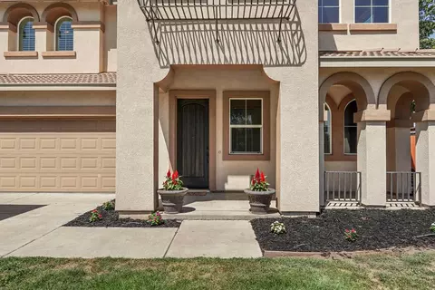 1083 Lucio St, Manteca, CA 95336 photo 4