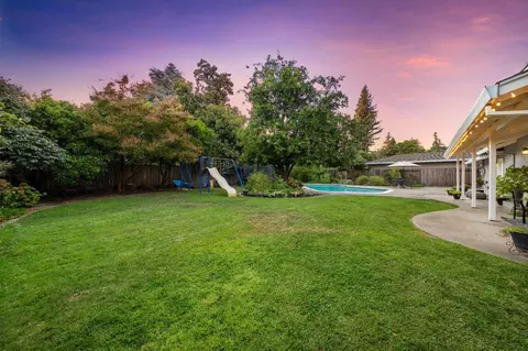 1955 Wingfield Way, Carmichael, CA 95608 photo 2