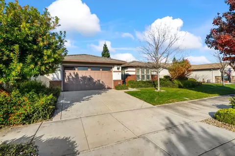 2537 Shadow Berry Dr, Manteca, CA 95336 photo 2