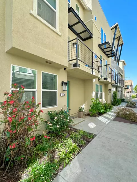 1079 Celebrity Ter, Davis, CA 95616 photo 27