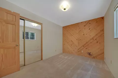 Bedroom - 19435 Cherokee Ln, Volcano, CA 95689 photo 2 of 3