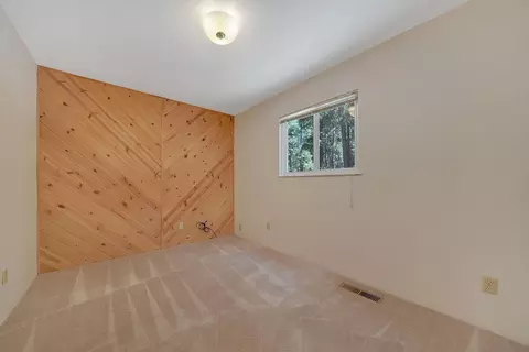 Bedroom - 19435 Cherokee Ln, Volcano, CA 95689 photo 1 of 3