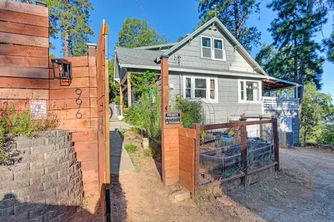996 Crescent St, Placerville, CA 95667 photo 2