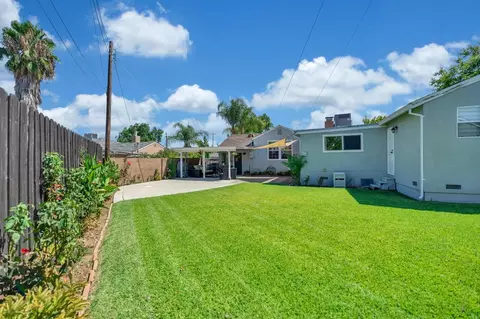 Exterior - 2841 Avalon Dr, Sacramento, CA 95821 photo 5 of 7