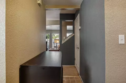 475 Peerless Way #1, Tracy, CA 95376 photo 4