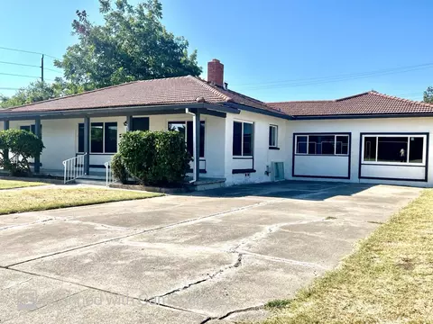 2557 W Mendocino Ave, Stockton, CA 95204
