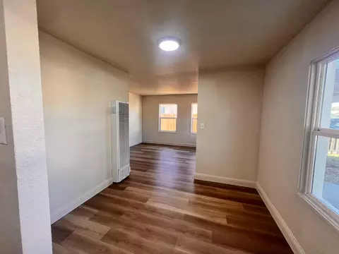 328 N Maple, Manteca, CA 95336 photo 4