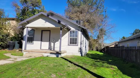 124 Elm St, Roseville, CA 95678