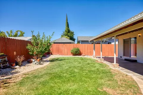 1006 Pasadena Ln, Modesto, CA 95350 photo 24