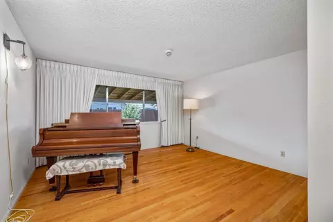 1006 Pasadena Ln, Modesto, CA 95350 photo 10