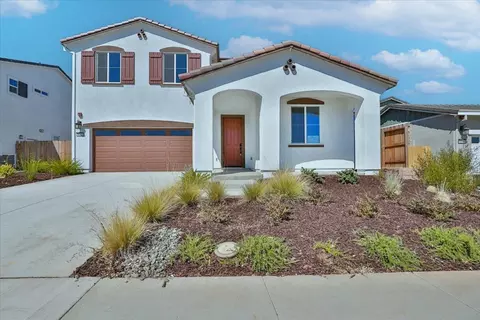 1163 Chapman St, Winters, CA 95694 photo 1
