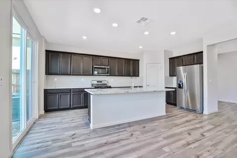 1163 Chapman St, Winters, CA 95694 photo 8