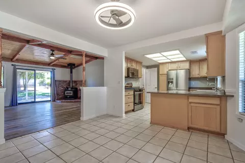 7545 Amigo Way, Redding, CA 96002 photo 12