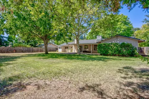 7545 Amigo Way, Redding, CA 96002 photo 34
