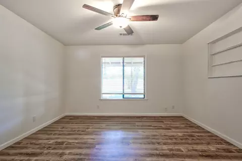 7545 Amigo Way, Redding, CA 96002 photo 17
