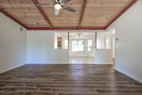 7545 Amigo Way, Redding, CA 96002 photo 10