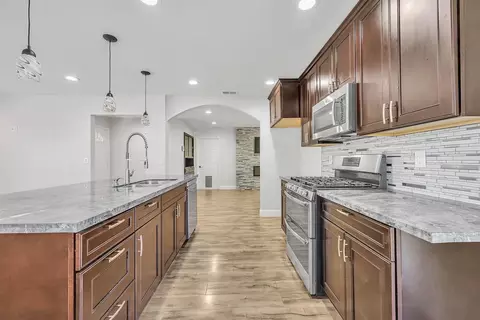 Kitchen - 5223 Cypress Ave, Carmichael, CA 95608 photo 2 of 3