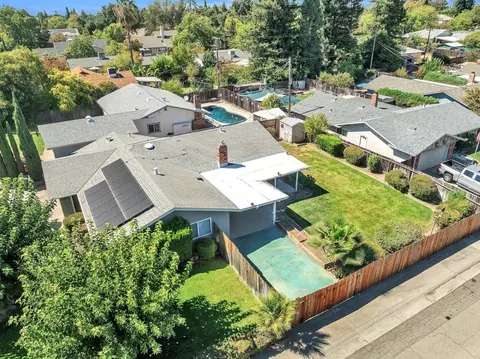 View/Area - 5223 Cypress Ave, Carmichael, CA 95608 photo 1 of 3