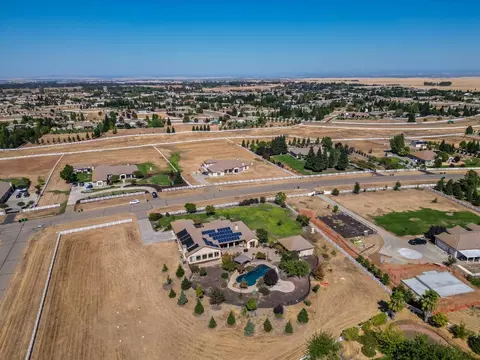 View/Area - 9540 Stablegate Rd, Wilton, CA 95693 photo 9 of 10