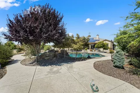 Exterior - 9540 Stablegate Rd, Wilton, CA 95693 photo 15 of 19