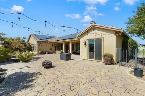 Exterior - 9540 Stablegate Rd, Wilton, CA 95693 photo 11 of 19