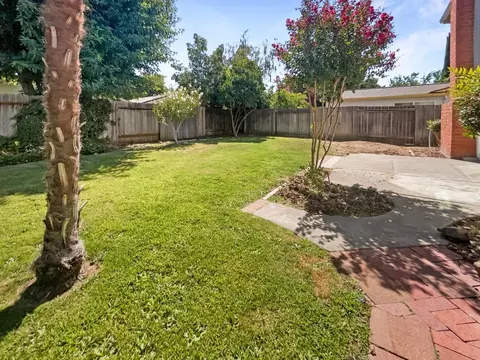 802 Christie Ct, Davis, CA 95618 photo 12