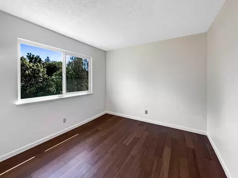 802 Christie Ct, Davis, CA 95618 photo 3