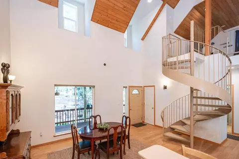 Dining - 6298 Pine Needle Ln, Placerville, CA 95667 photo 2 of 2