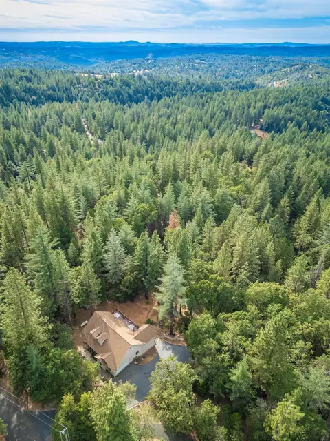 View/Area - 6298 Pine Needle Ln, Placerville, CA 95667 photo 3 of 3