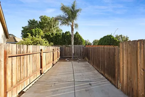 1716 Duncan Dr, Tracy, CA 95376 photo 3