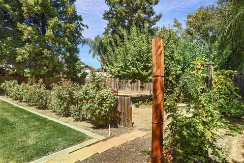 2529 Meadow Oak Dr, Modesto, CA 95355 photo 38