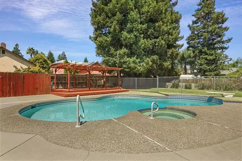 2529 Meadow Oak Dr, Modesto, CA 95355 photo 40