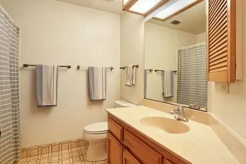 2529 Meadow Oak Dr, Modesto, CA 95355 photo 23