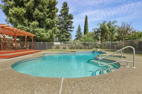 2529 Meadow Oak Dr, Modesto, CA 95355 photo 37