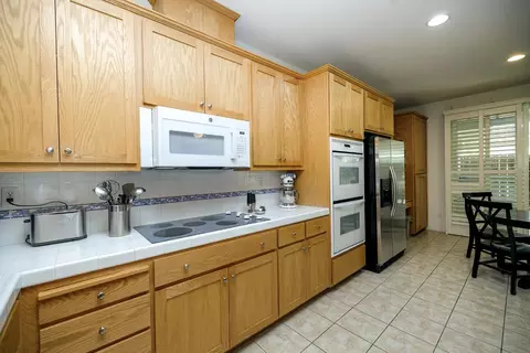 1321 Blakely Ln, Modesto, CA 95356 photo 26