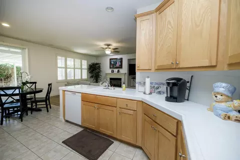 1321 Blakely Ln, Modesto, CA 95356 photo 27