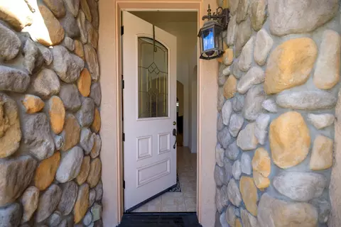 1321 Blakely Ln, Modesto, CA 95356 photo 6
