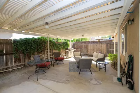 1321 Blakely Ln, Modesto, CA 95356 photo 45