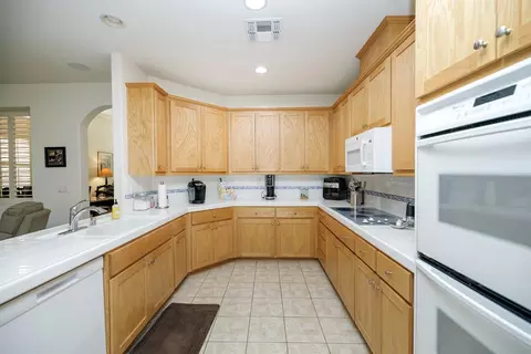 1321 Blakely Ln, Modesto, CA 95356 photo 25