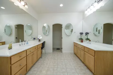 1321 Blakely Ln, Modesto, CA 95356 photo 32