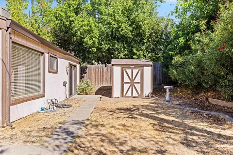 6618 Markley, Carmichael, CA 95608 photo 27
