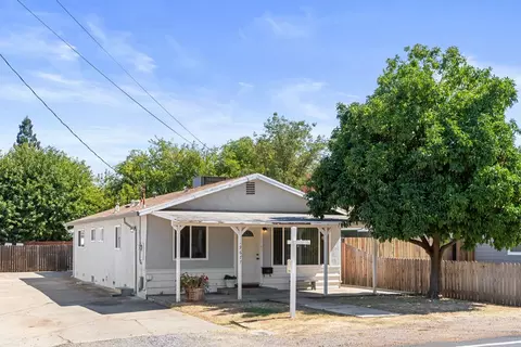 9677 Kent St, Elk Grove, CA 95624