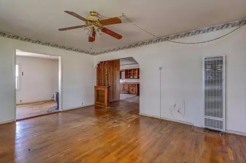 Living - 3054 Oleander Ave, Merced, CA 95340 photo 1 of 4